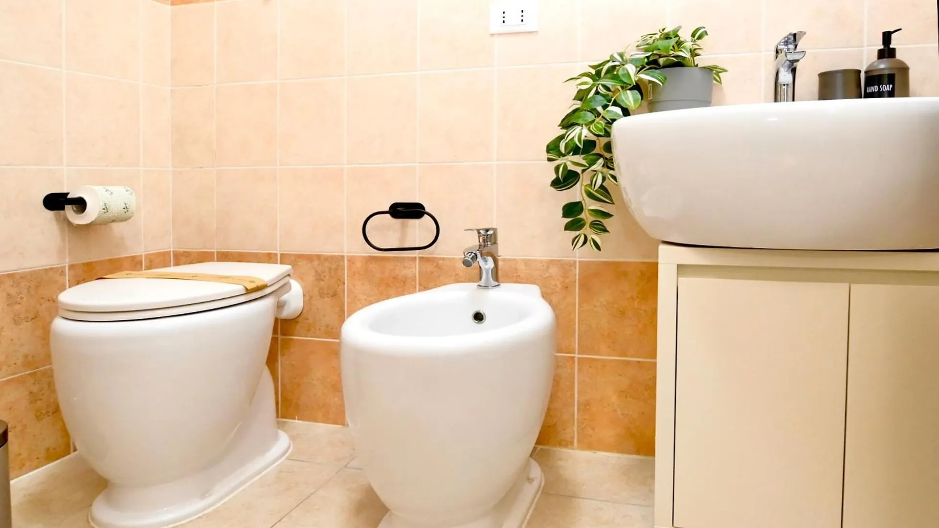 Borgo Apartment, Zona Porto Livorno Daire